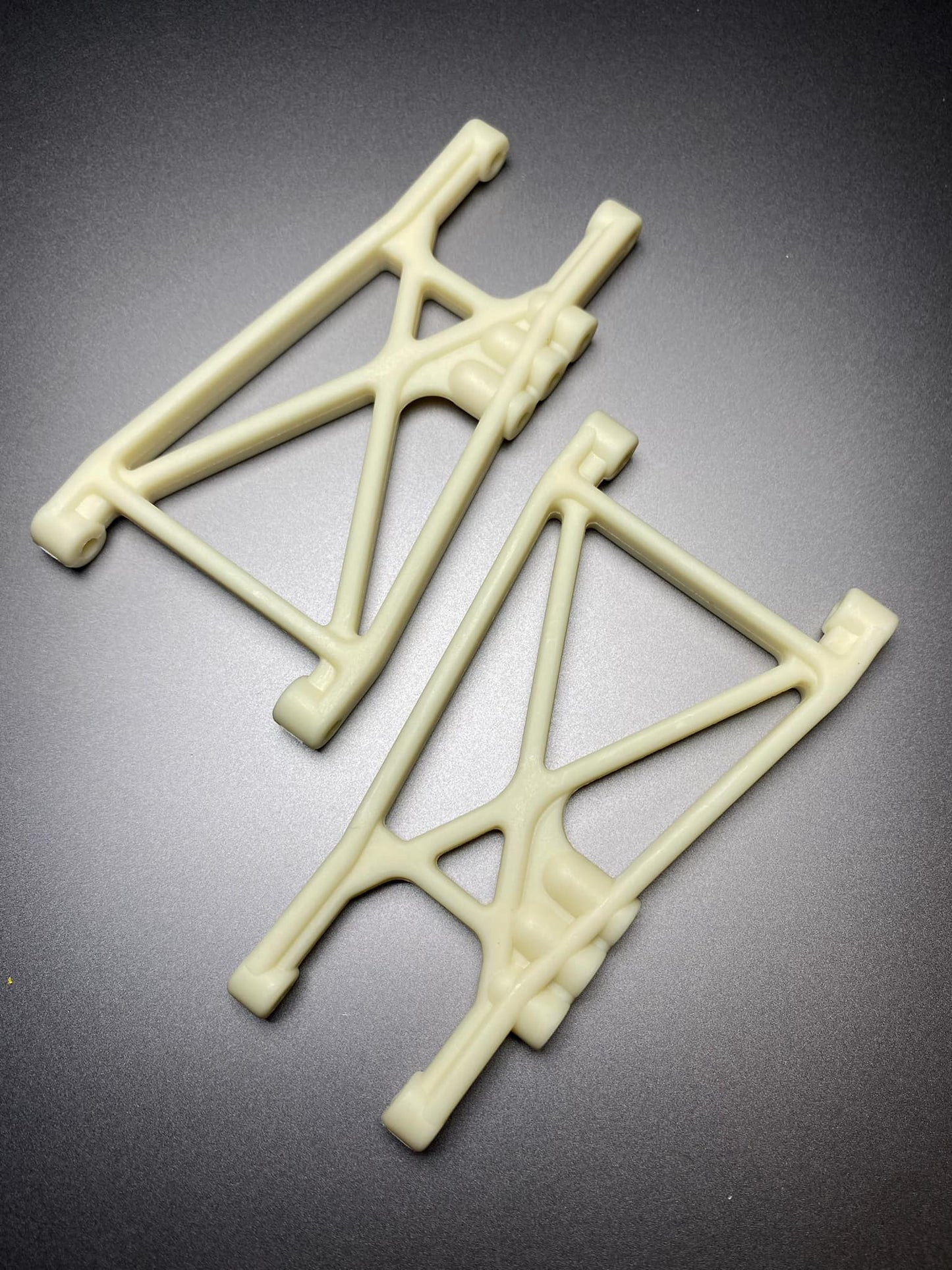 Fan RC Rear Arms